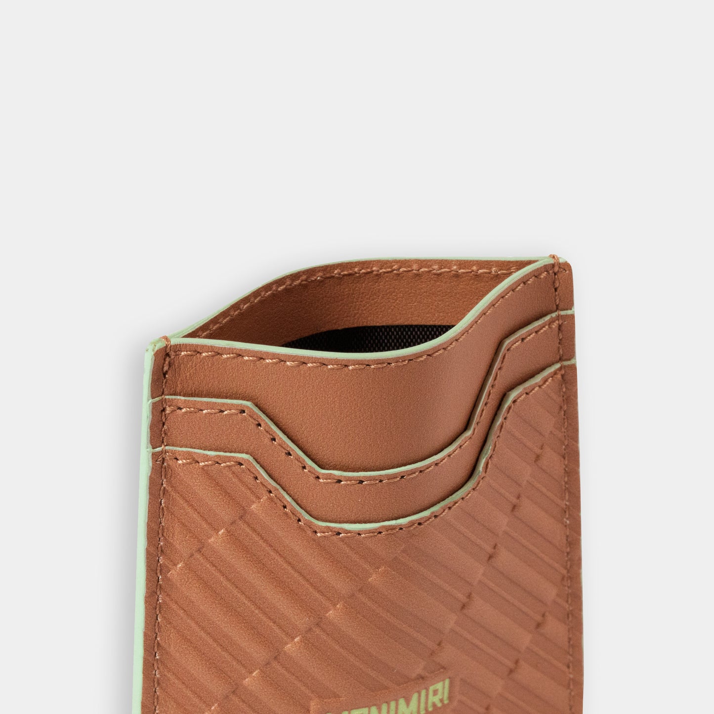 Miles Card Holder - Mocha Mousse Leather